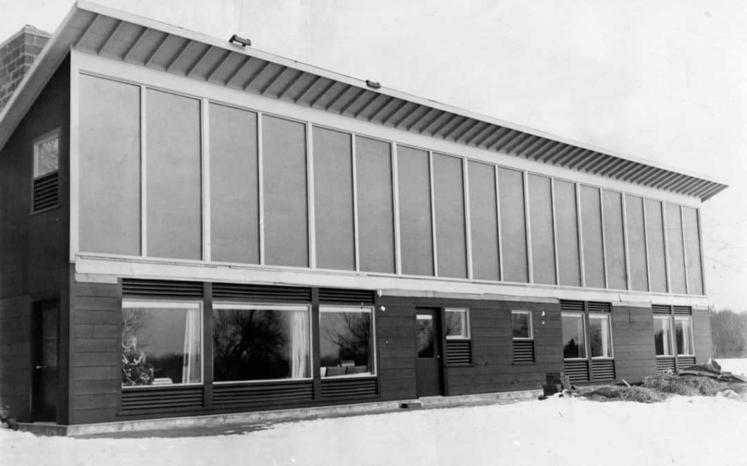 ¿Quién inventó la primera casa solar?